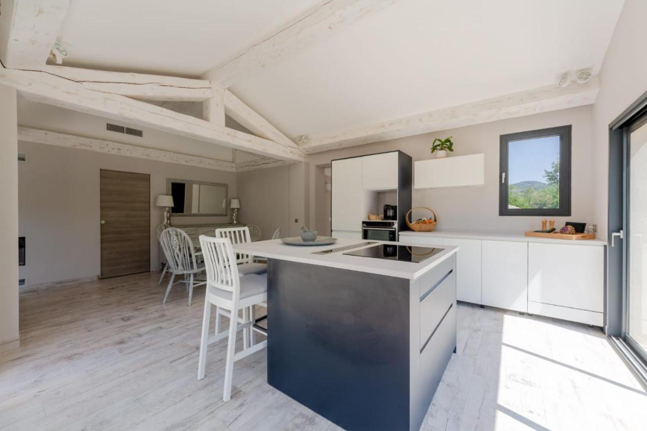 Villa Les Trois J Grimaud Exterior photo